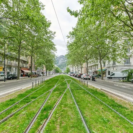 Le Prestige•gare•cours Jean Jaures•confort•netflix Apartmán