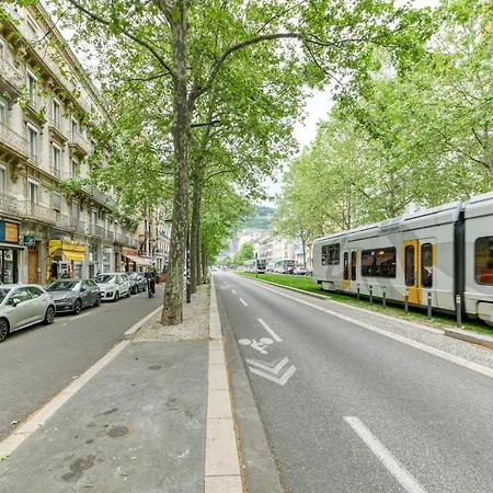 Appartement Le Prestige•gare•cours Jean Jaures•confort•netflix Grenoble